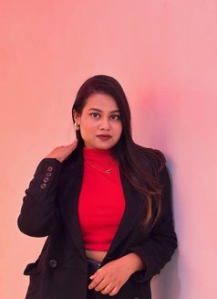 Nisha - escort in Kochi Photo 3 of 3