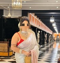 Bhabhi cam - escort in Kochi