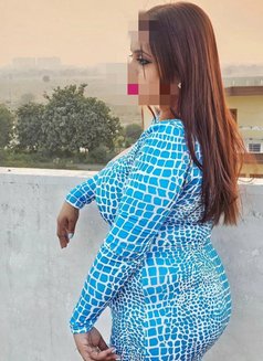 BBW girl - escort in Kochi Photo 2 of 2