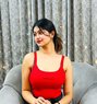 Nisha - puta in Mumbai Photo 1 of 4