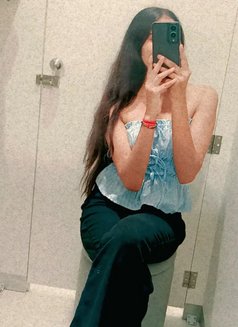 Nisha - escort in Mumbai Photo 1 of 3