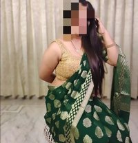 Bhabhi for cam - escort in Mumbai
