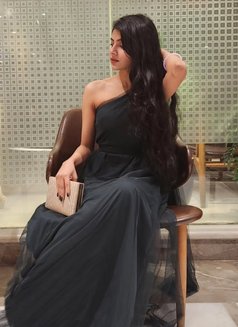 Nisha - escort in New Delhi Photo 3 of 3