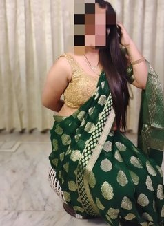 Independent Bhabhi for cam - puta in Jaipur Photo 1 of 2