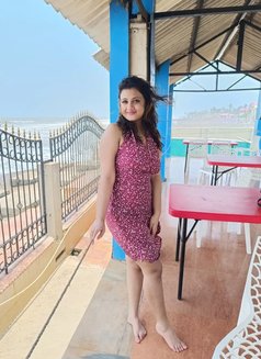 Nisha - escort in Pondicherry Photo 2 of 4