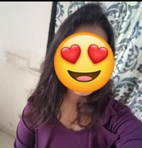 Nisha - puta in Pune