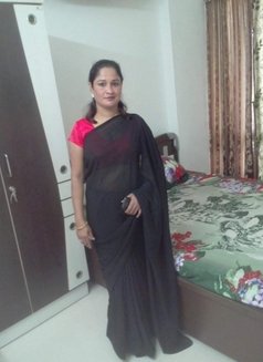 Nisha - escort in Pune Photo 3 of 11