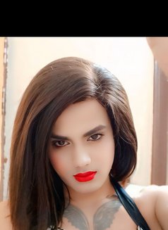 Nisha - Masajista in New Delhi Photo 3 of 4