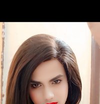 Nisha - masseuse in New Delhi