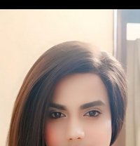 Nisha - masseuse in New Delhi