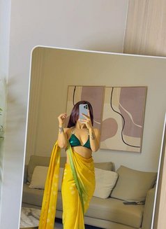 Nisha Indian Model in Jvc - puta in Dubai Photo 2 of 15