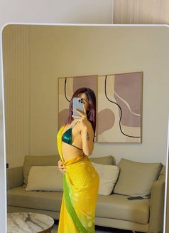 Nisha Indian Model in Jvc - puta in Dubai Photo 3 of 15
