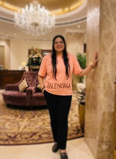 Nisha [ individual ]Real Meet Cam🤍 - puta in Mumbai Photo 2 of 3