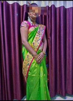Nisha Jha - escort in Aurangabad  Photo 1 of 3