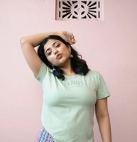 Nisha Joshi - puta in Ahmedabad