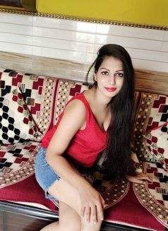 ALISHA MASSAGE PARLOUR - Masajista in New Delhi Photo 5 of 11