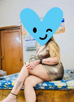 Nisha Malhotra - escort in New Delhi Photo 9 of 10
