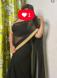 Nisha Malhotra - escort in New Delhi Photo 11 of 11