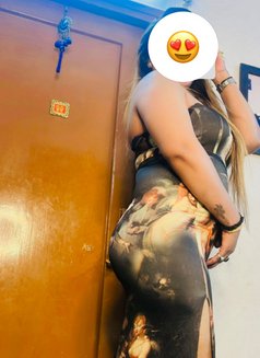 Nisha Malhotra - escort in New Delhi Photo 7 of 10