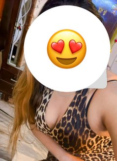 Nisha Malhotra - escort in New Delhi Photo 8 of 10