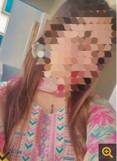 Nisha ( Meet and Live Session) - puta in Hyderabad Photo 2 of 4