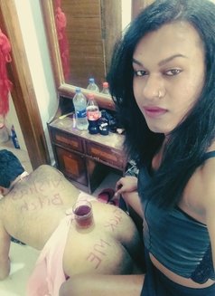 Nisha mistress - Acompañantes transexual in Bangalore Photo 14 of 14