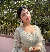 Nisha - escort in Muscat
