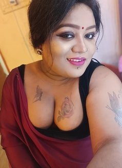Nisha Ray - Acompañantes transexual in Kolkata Photo 6 of 29
