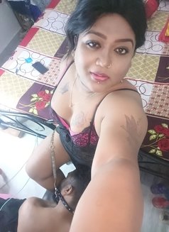 Nisha Ray - Transsexual escort in Kolkata Photo 18 of 29
