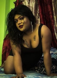 Nisha Ray - Acompañantes transexual in Kolkata Photo 21 of 29