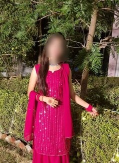️🥰real meet and cam show 🥰 - escort in Hyderabad Photo 1 of 1