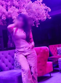 Nisha real meet cam - escort in Indore Photo 3 of 4