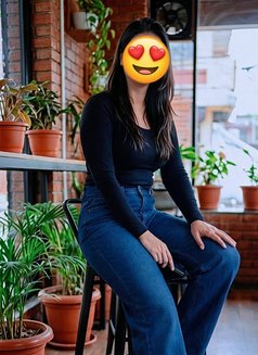 ༒" Nisha Real Meet or Cam gfe ༒" - puta in Kolkata Photo 3 of 3