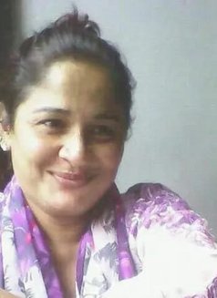 Nisha Sk - escort in Pune Photo 2 of 3