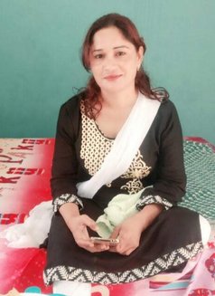 Nisha Sk - escort in Pune Photo 3 of 3