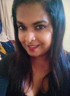 Nisha - Transsexual escort in Colombo Photo 5 of 5