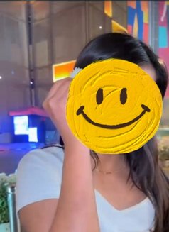 Nisha Srivastava high class escort - puta in Noida Photo 4 of 7