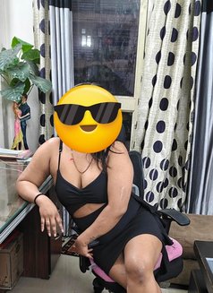 Nisha Srivastava - puta in Noida Photo 8 of 9