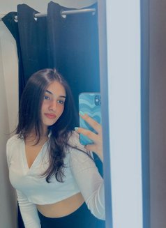 Nisha Vip Model - puta in Abu Dhabi Photo 1 of 6