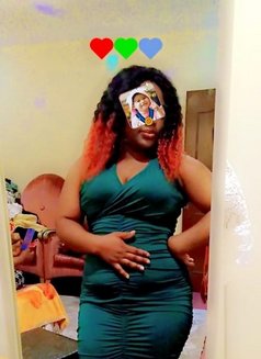 Nisha - escort in Jeddah Photo 3 of 5