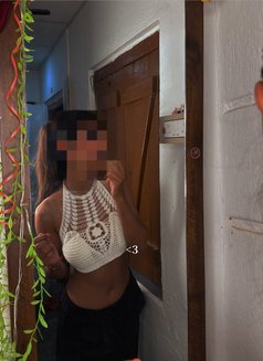 Nishadi GFE - escort in Colombo Photo 10 of 10