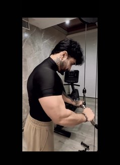 Nishan - Male escort in Noida Photo 7 of 7