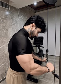 Nishan - Acompañantes masculino in Noida Photo 6 of 7