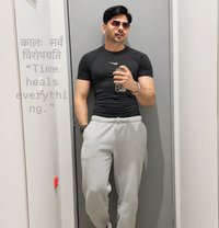 Nishank - Male escort in New Delhi Photo 1 of 5