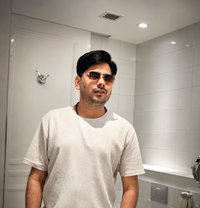 Nishank - Acompañantes masculino in New Delhi Photo 5 of 5