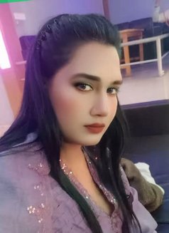 Nishi - puta in Kathmandu Photo 3 of 5