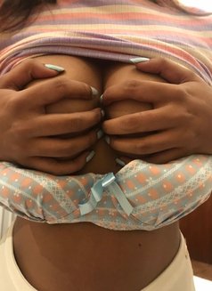 Nishi & Imash Couple - escort in Colombo Photo 2 of 3