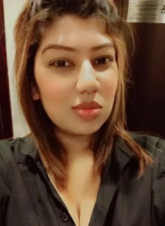 Nishi Sweet🥰 - puta in Dubai Photo 6 of 7