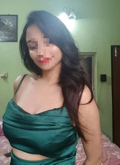 Nishika - escort in Pune Photo 2 of 3