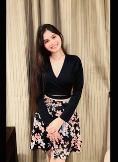 Nishika Model Girl - puta in Umm al-Qaiwain Photo 2 of 5